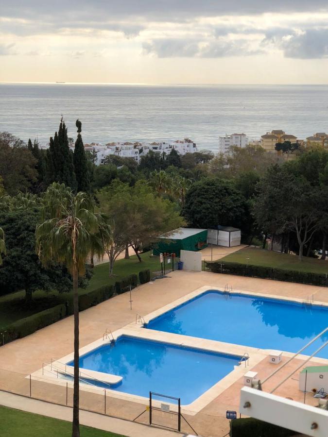 Hércules Benalmádena Esterno foto